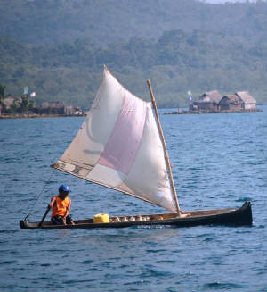 March2009/sailingulu.jpg