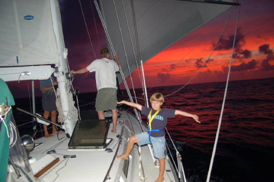 March2009/sailsunset.jpg